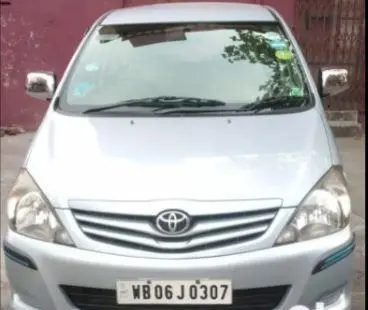 Toyota Innova 2.5 G 2011