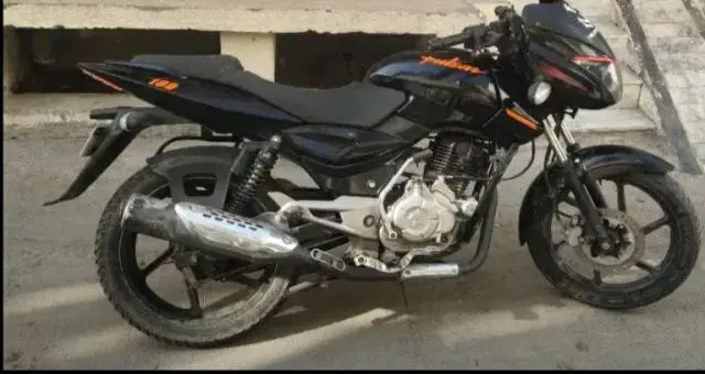 Bajaj Pulsar 150cc 2011
