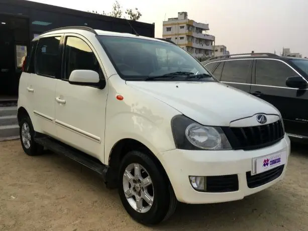 Mahindra Quanto C8 2014