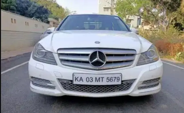 Mercedes-Benz C-Class 220 CDI AT 2013