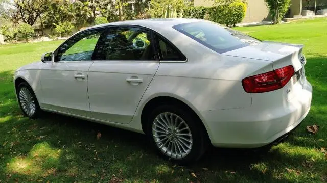 Audi A4 35 TDI Premium 2016