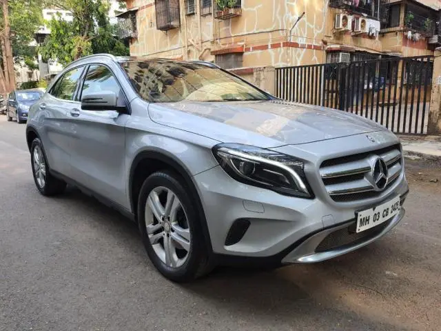 Mercedes-Benz GLA 200 Sport 2016