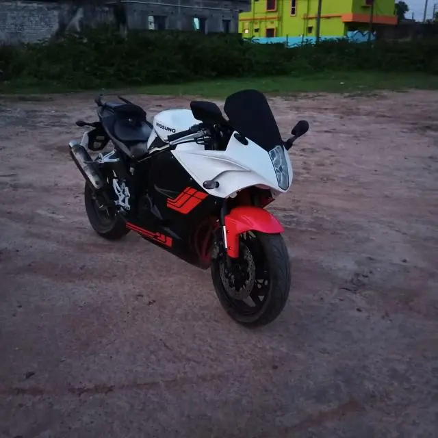 Hyosung GT250R 2014