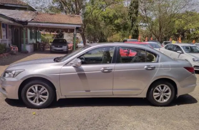 Honda Accord 2.4 i-VTEC MT 2013