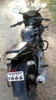 Bajaj Pulsar 220cc 2015