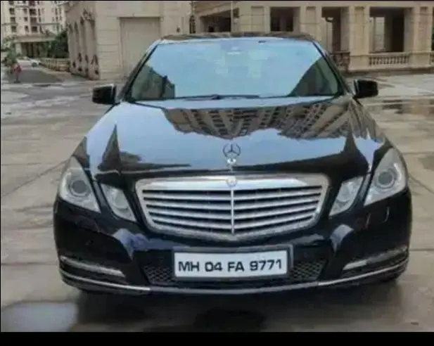 Mercedes-Benz E-Class E 200 CGI 2012