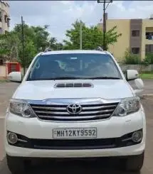 Toyota Fortuner 3.0 4x2 MT 2014