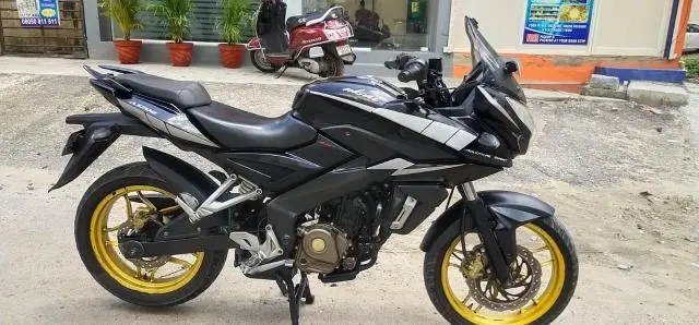 Bajaj Pulsar AS200 2016
