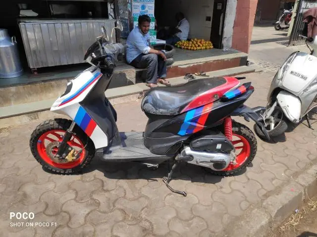 Aprilia SR 150 2018