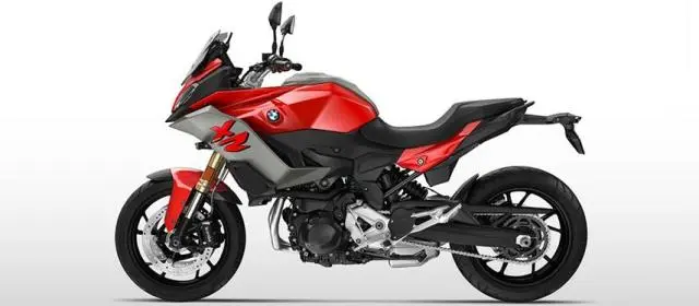 BMW F900XR 2022
