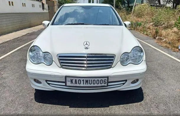 Mercedes-Benz C-Class 220 CDI AT 2005