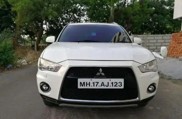 Mitsubishi Outlander 2.4 Chrome Ltd 2011