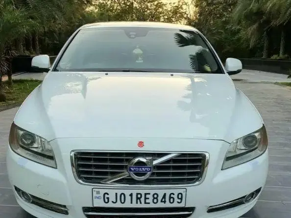 Volvo S60 Summum D5 2014