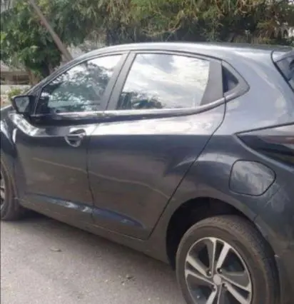 Tata Altroz XZ Petrol 2020