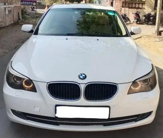 BMW 5 Series 520d 2010