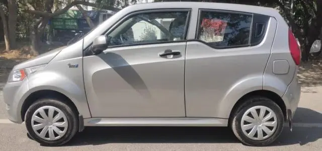 Mahindra e2o T2 2016