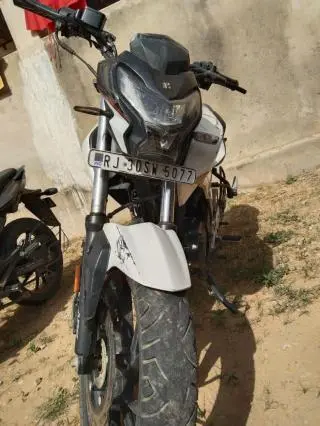 Hero Xtreme 160R Dual Disc BS6 2020