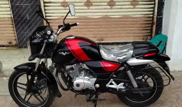 Bajaj V15 150cc 2015