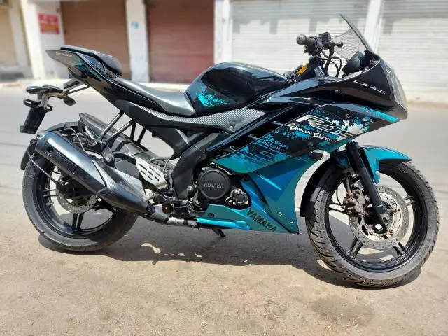 Yamaha YZF-R15 2.0 150cc 2013