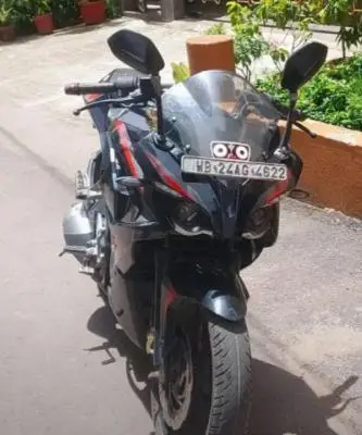 Bajaj Pulsar RS200 2015