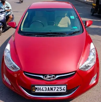 Hyundai Elantra 1.8 SX MT 2013