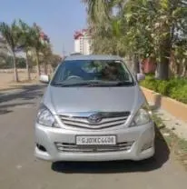 Toyota Innova 2.5 G4 8 STR 2010