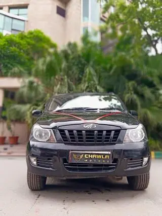 Mahindra Quanto C8 2014