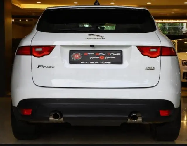 Jaguar F-Pace Prestige 2018