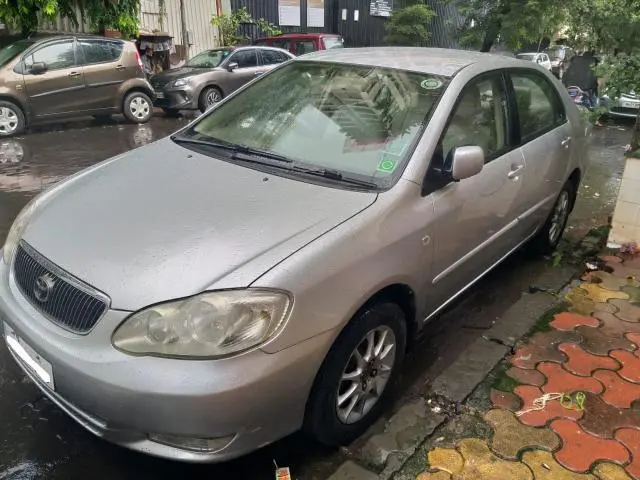 Toyota Corolla H1 2006