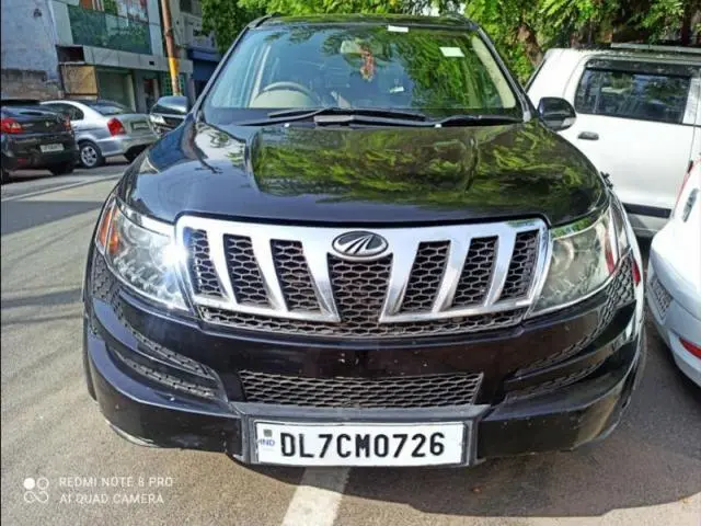 Mahindra XUV500 W8 2012