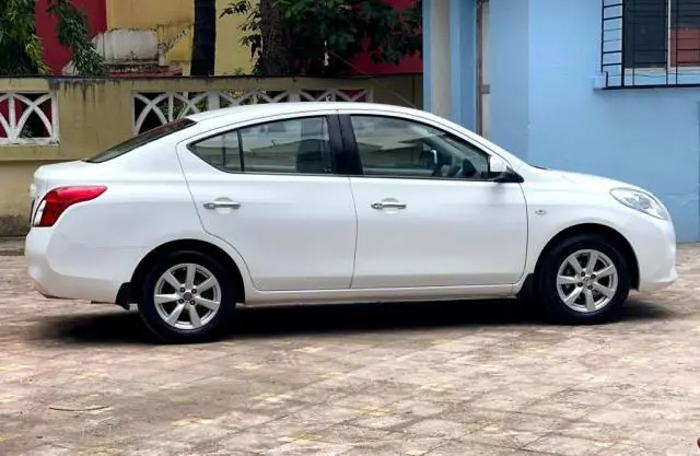 Nissan Sunny XV DIESEL 2012
