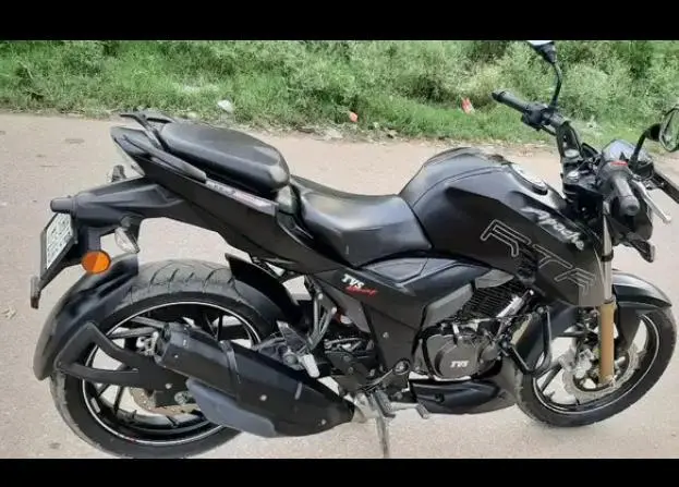 TVS Apache RTR 200 4V Carburetor 2017
