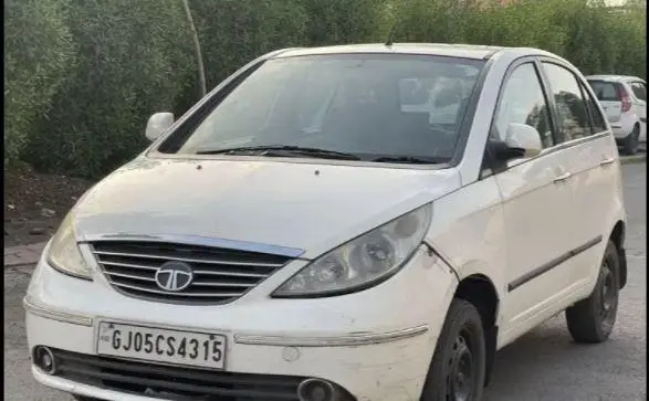 Tata Indica Vista VX Quadrajet 2012