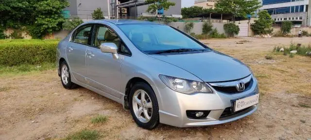 Honda Civic 1.8 V 2011