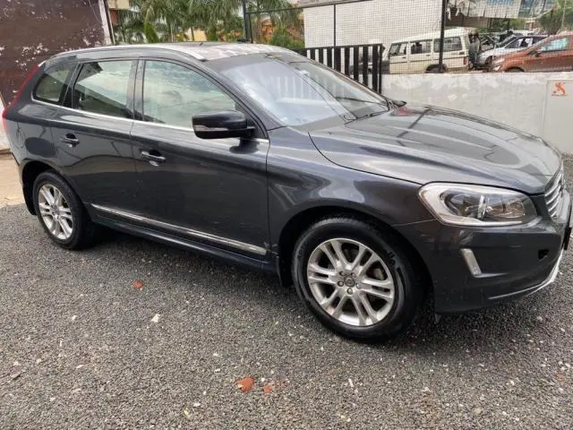 Volvo XC60 D4 SUMMUM 2016