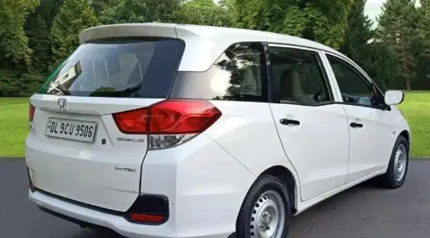 Honda Mobilio S i-VTEC 2015