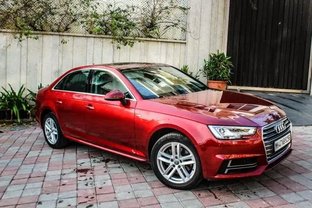 Audi A4 30 TFSI Premium Plus 2018