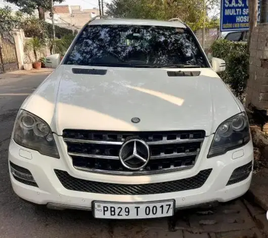 Mercedes-Benz M-Class ML 350 CDI 4Matic 2011
