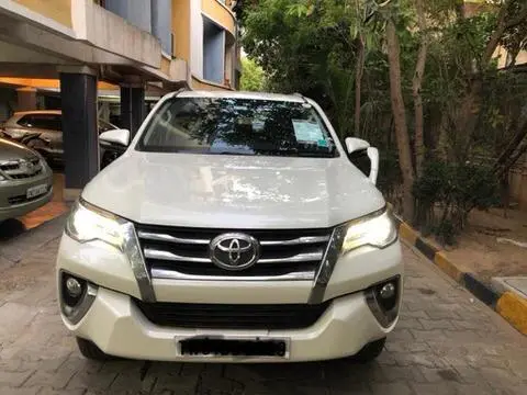 Toyota Fortuner 2.8 4x4 AT 2017