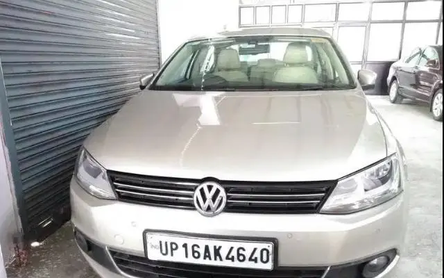 Volkswagen Jetta 2.0L TDI Comfortline 2012