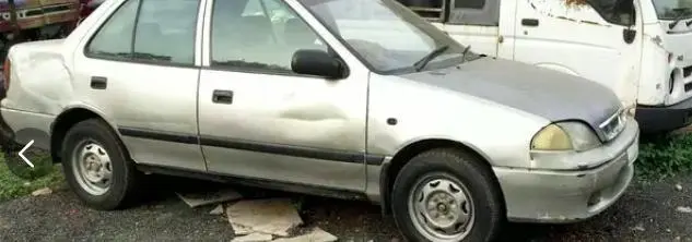 Maruti Suzuki Esteem VXi 2005