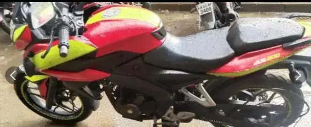 Bajaj Pulsar AS200 2015