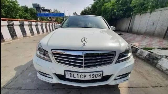 Mercedes-Benz C-Class C 200 CGI Elegance 2012