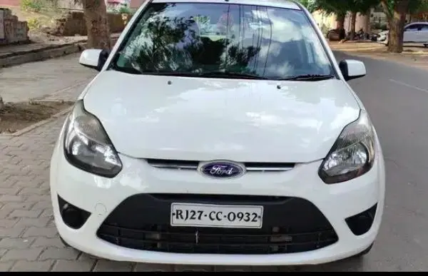 Ford Figo Duratorq ZXI 1.4 2012