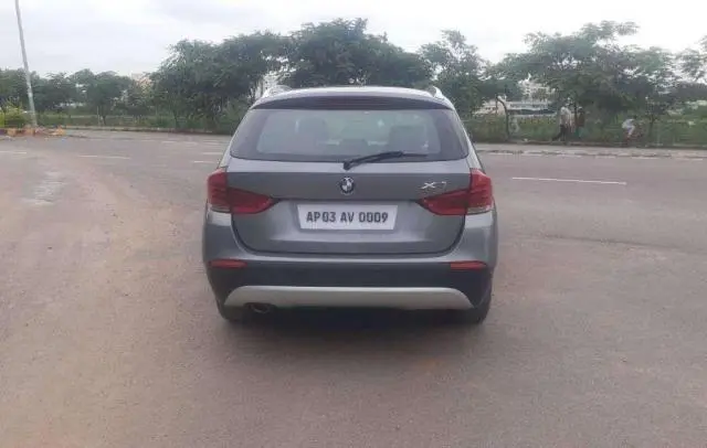 BMW X1 xDrive20d xLine 2011