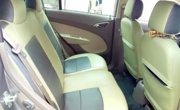 Chevrolet Sail U-VA 1.3 LS 2012