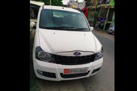 Mahindra Quanto C6 2013