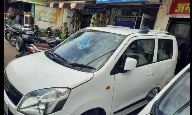 Maruti Suzuki Wagon R VXi 2013
