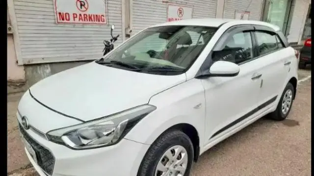 Hyundai i20 Magna (O) 1.4 CRDi 2014