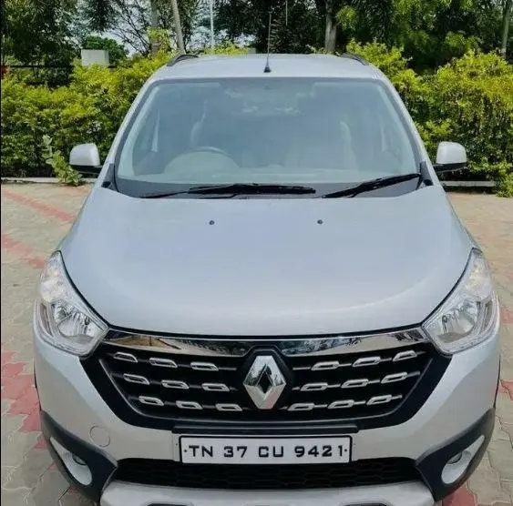 Renault Lodgy 85 PS RXL Stepway 8 STR 2017